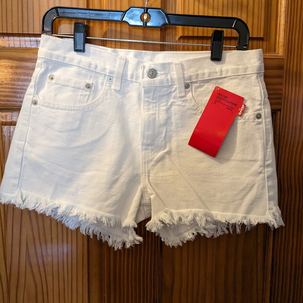 Levi's jeans shorts, NEW with tags, sz 7 juniors. - Picture 6 of 7